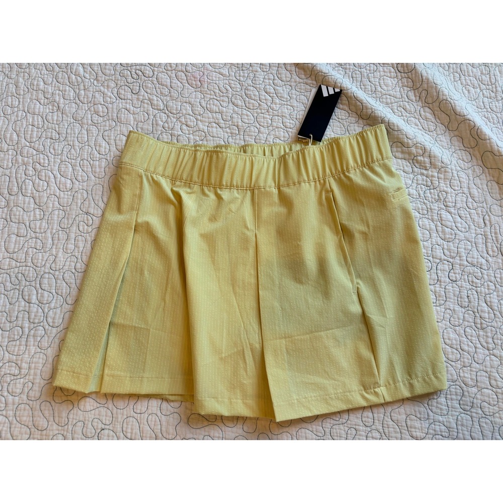 Adidas Go-To Pleated Golf Shorts Powder Yellow Womens Size Large